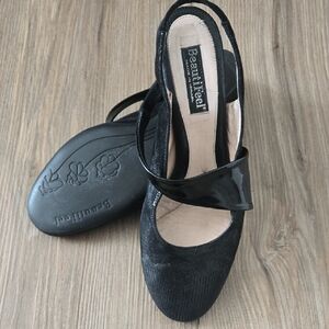 BeautiFeel Shiny Black Slingback Heels
